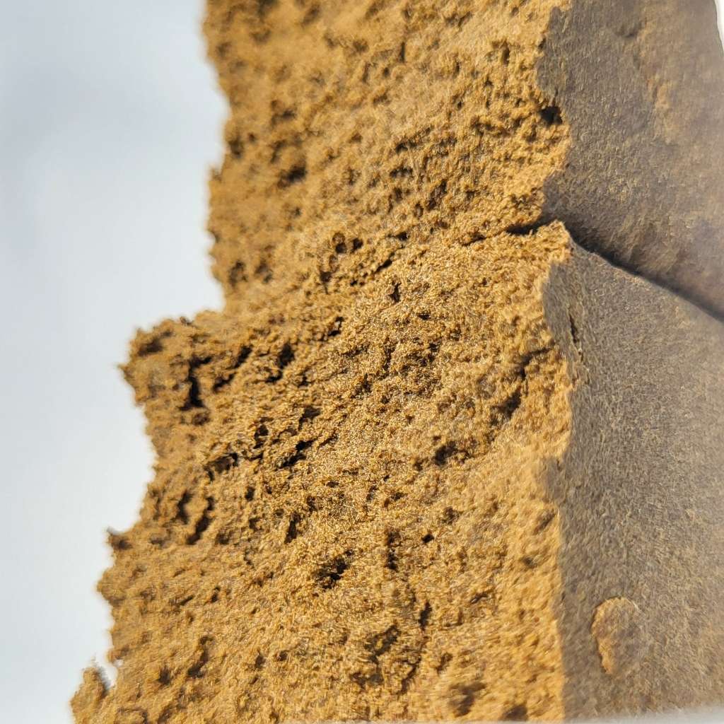 Critical HASH - Résine CBD Premium 35%, CBN+ 30%